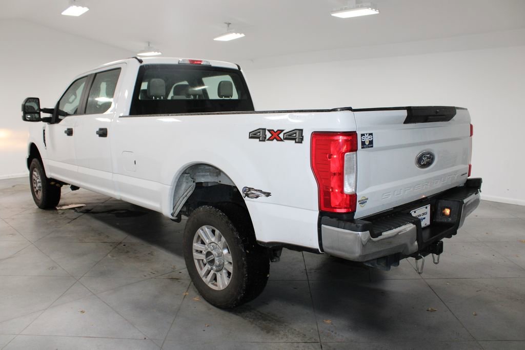 Used 2019 Ford F250 XL w/ STX Appearance Package image 7