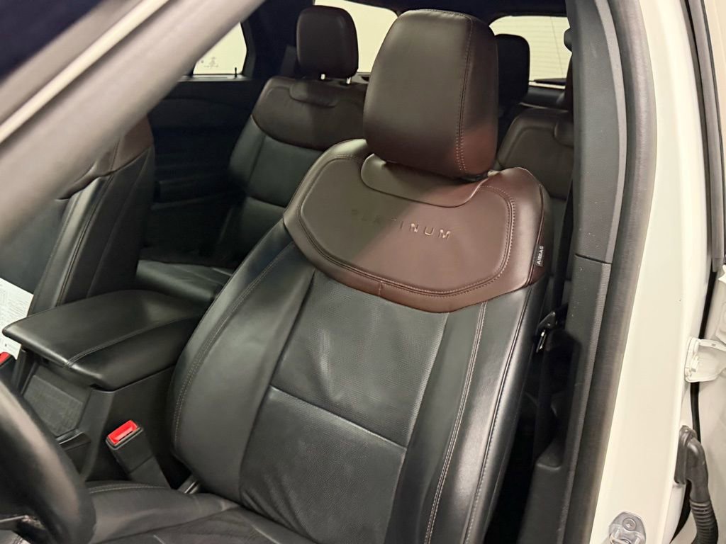 Used 2023 Ford Explorer Platinum w/ Technology Package image 76