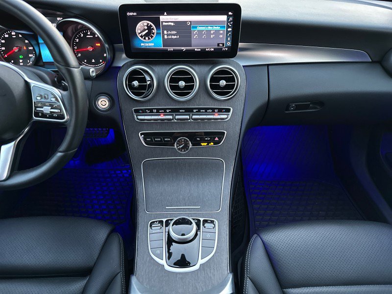 Used 2020 Mercedes-Benz C 300 4MATIC Sedan image 40