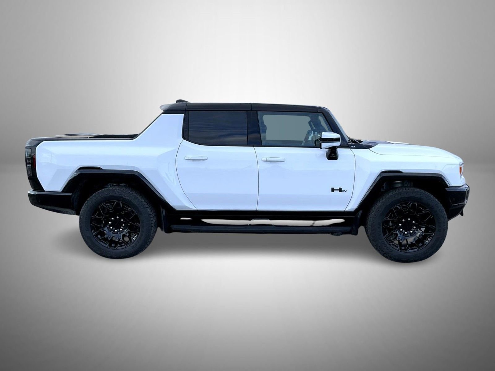New 2025 GMC Hummer EV 2X w/ LPO, Dark Essentials Package AWD/4WD image 4