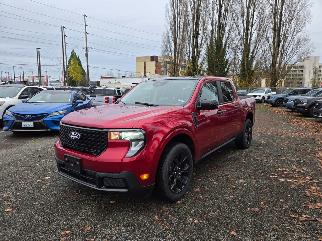 New 2026 Ford Maverick XLT w/ Equipment Group 301A