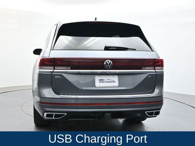 Used 2024 Volkswagen Atlas SEL Premium R-Line AWD/4WD image 8