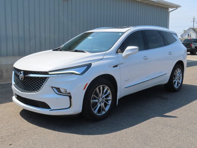 Used 2023 Buick Enclave Avenir w/ Trailering Package, 5000 lbs. AWD/4WD image 8