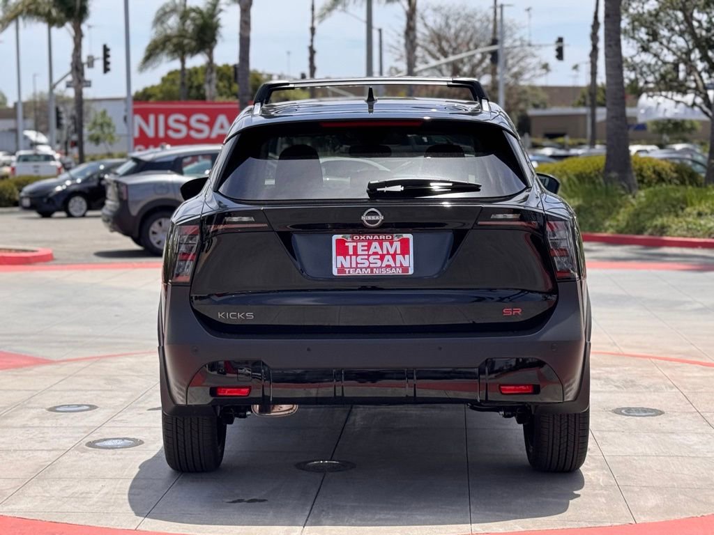 New 2025 Nissan Kicks SR image 6