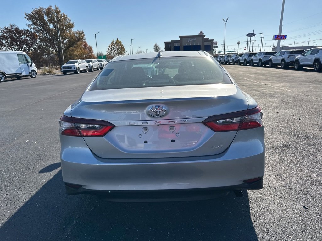 Used 2024 Toyota Camry LE image 6