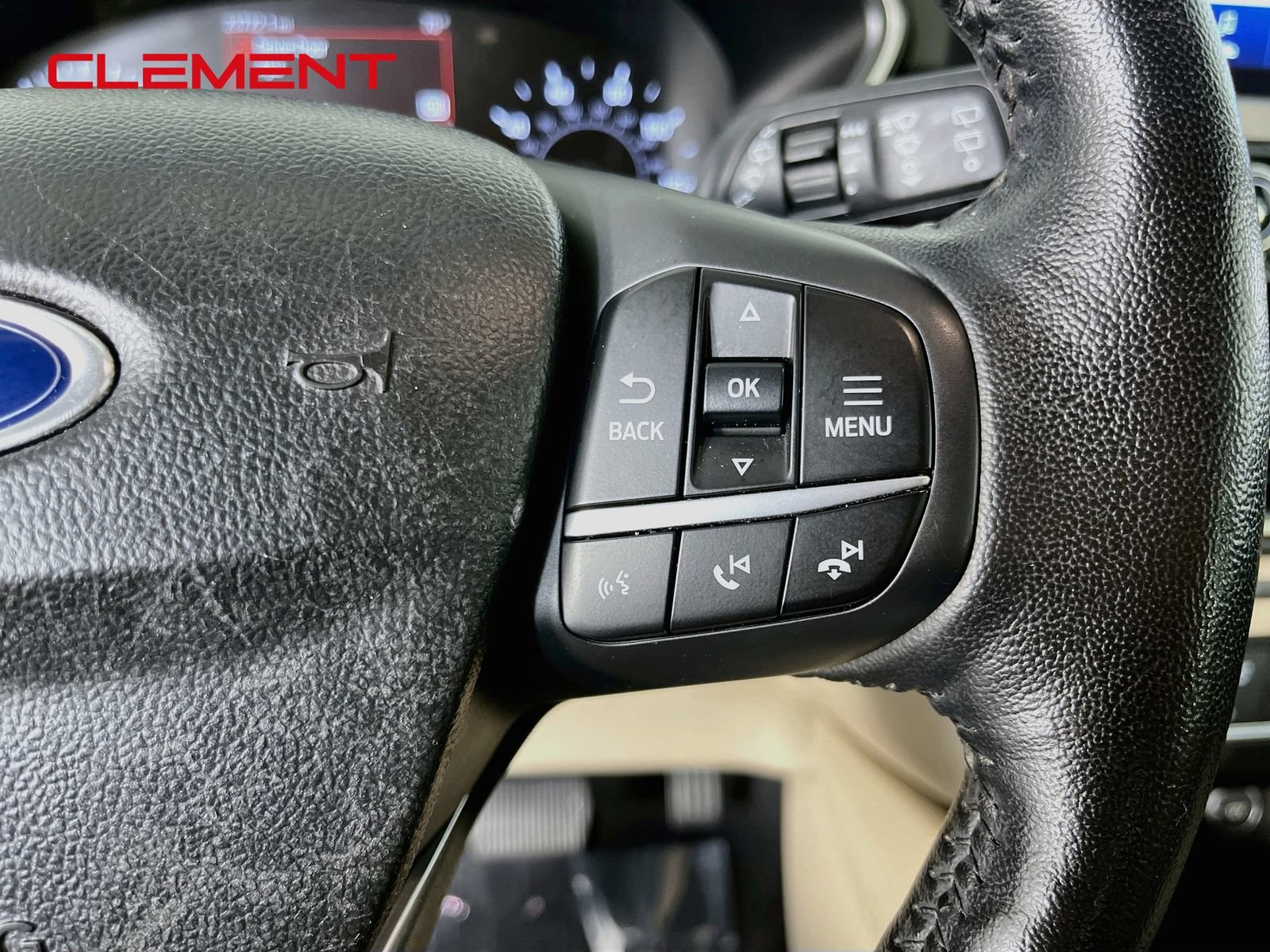 Used 2020 Ford Escape SEL FWD image 17
