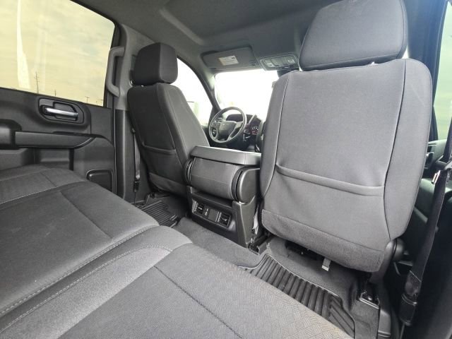 Used 2025 Chevrolet Silverado 2500 Custom w/ Custom Value Package AWD/4WD image 17