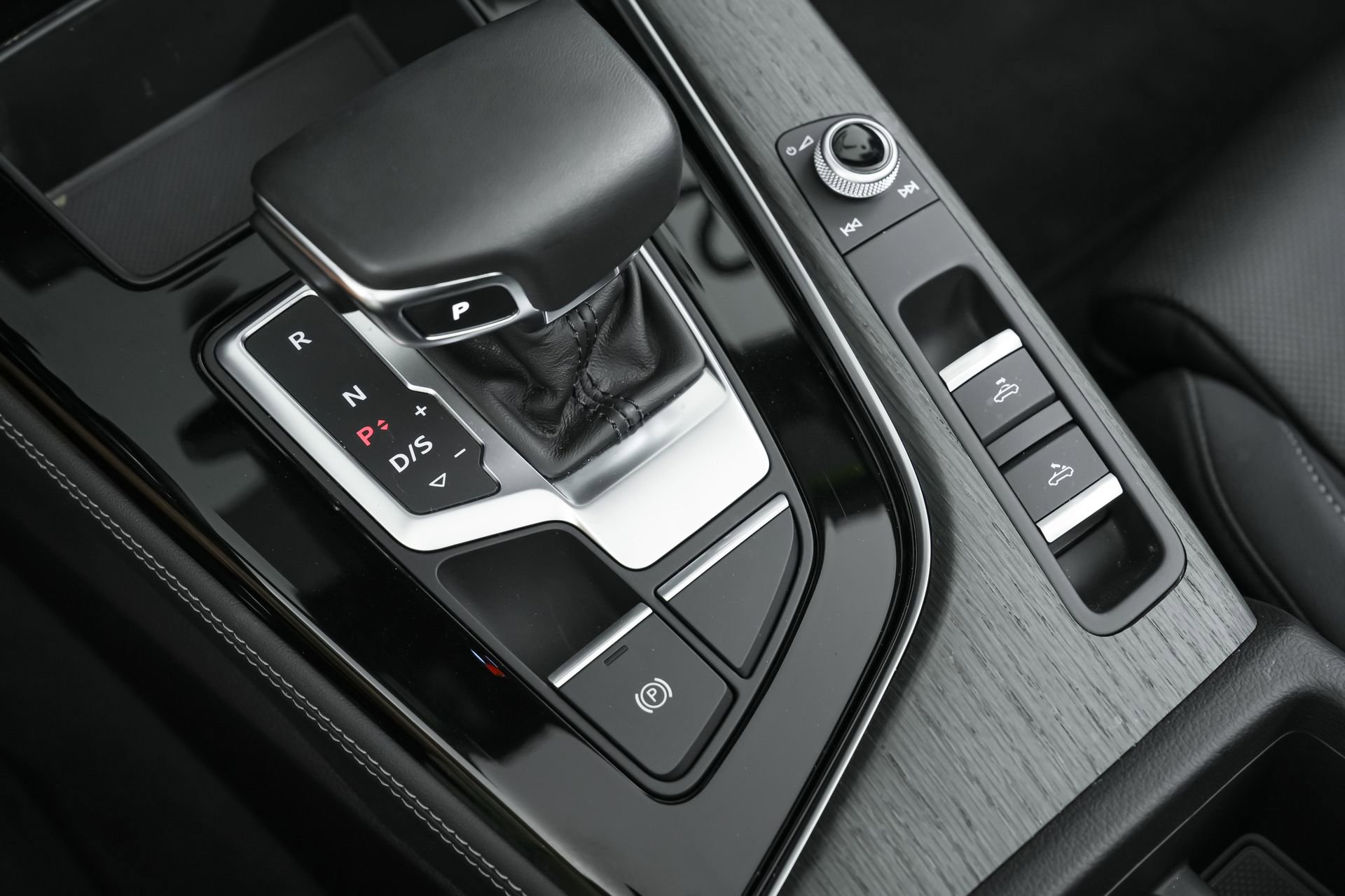 Used 2024 Audi A5 2.0T Premium Plus image 37