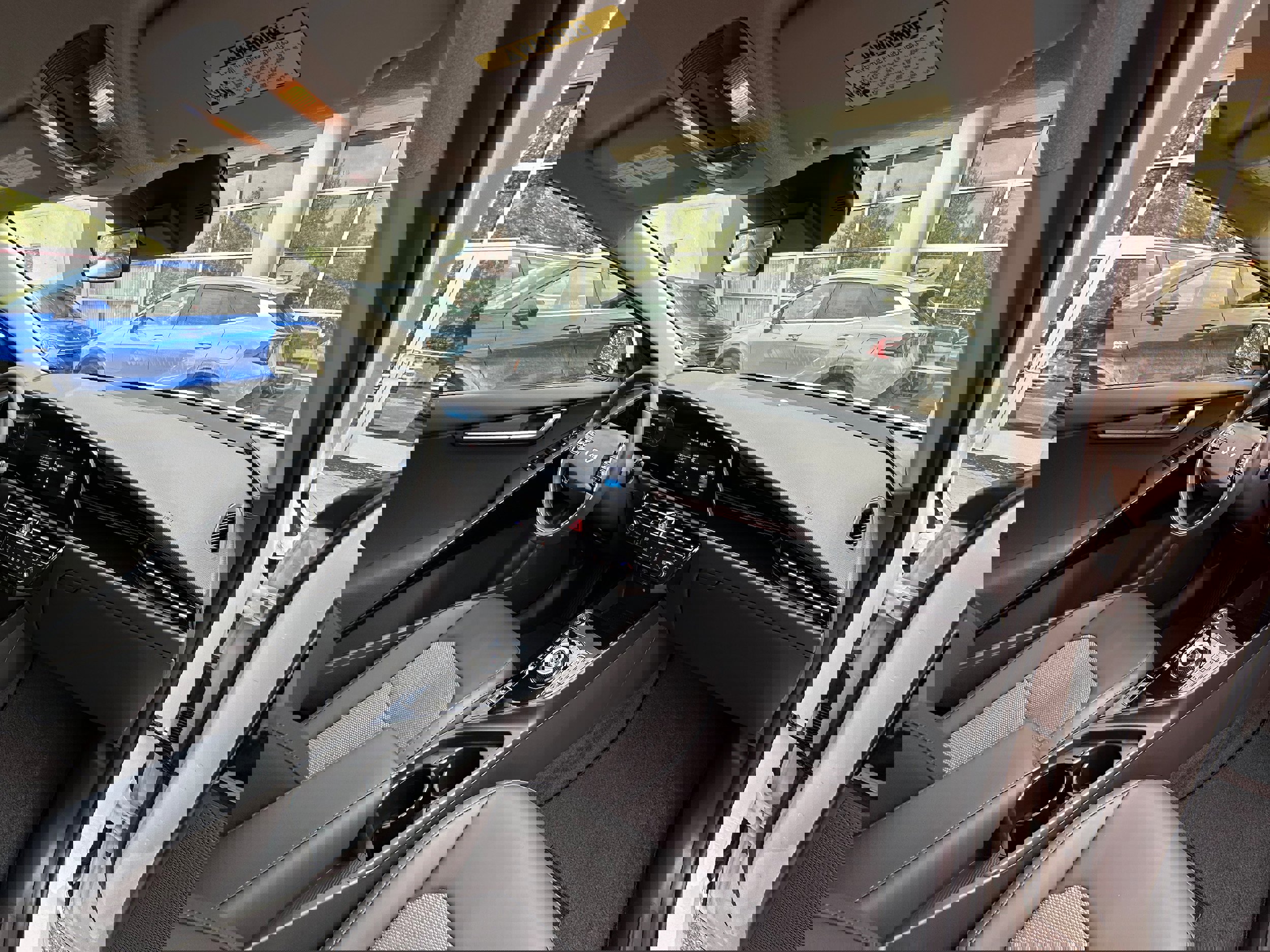 New 2025 Kia Niro Wind image 31