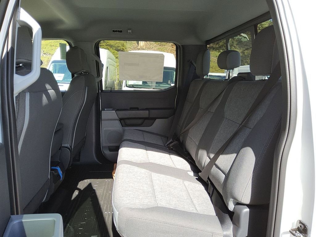 New 2026 Ford F450 XL w/ XL Chrome Package image 15