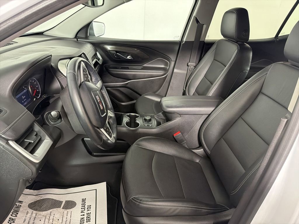 Used 2024 GMC Terrain SLT AWD/4WD image 21