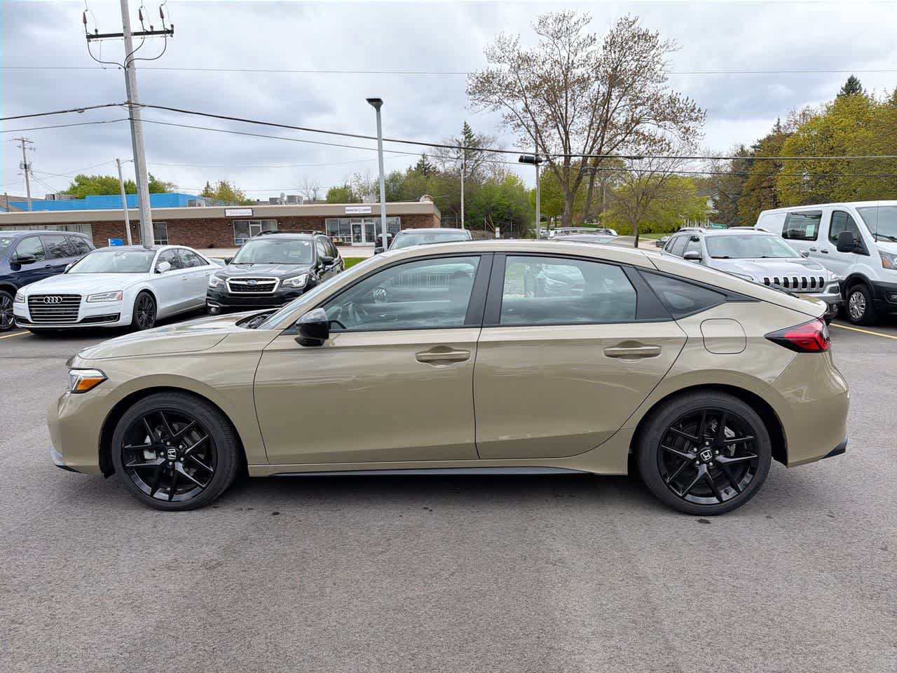 Used 2025 Honda Civic Sport image 10