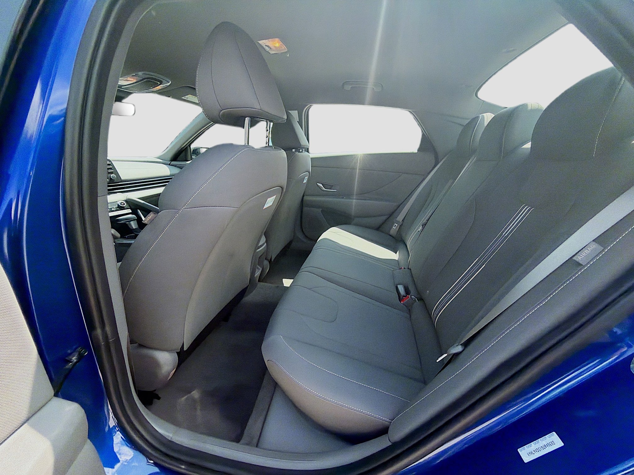 Used 2025 Hyundai Elantra Sport FWD image 21