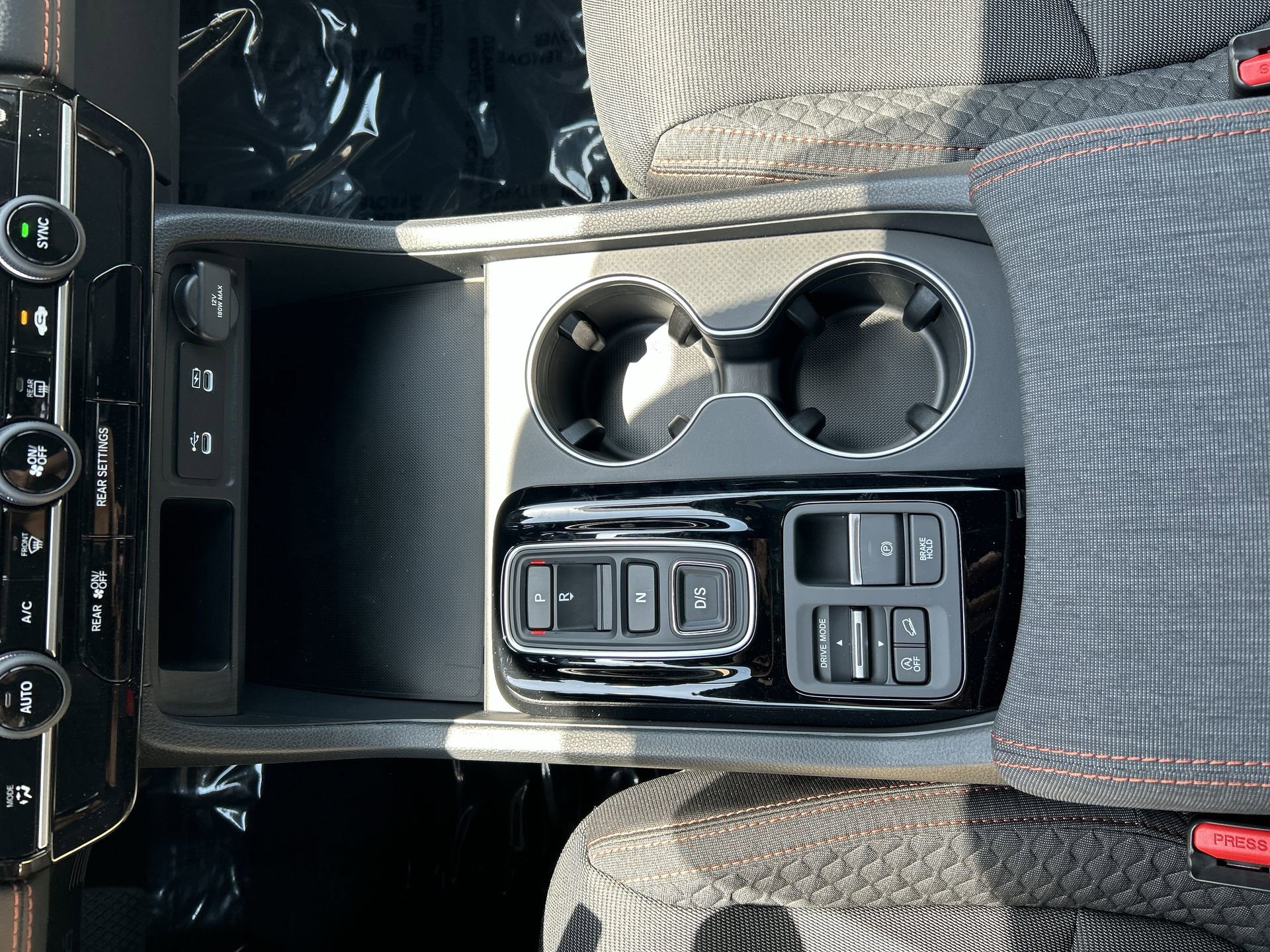 New 2026 Honda Pilot Sport image 23