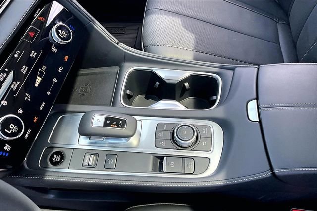 Used 2026 INFINITI QX60 Luxe w/ Cargo Package FWD image 15