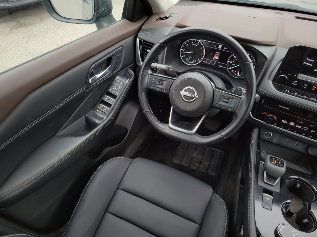 Used 2023 Nissan Rogue SL w/ SL Premium Package AWD/4WD image 12