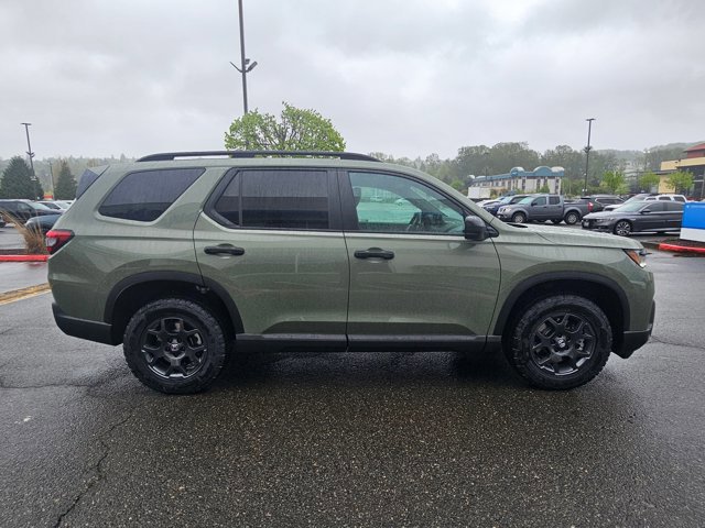 New 2026 Honda Pilot TrailSport image 6