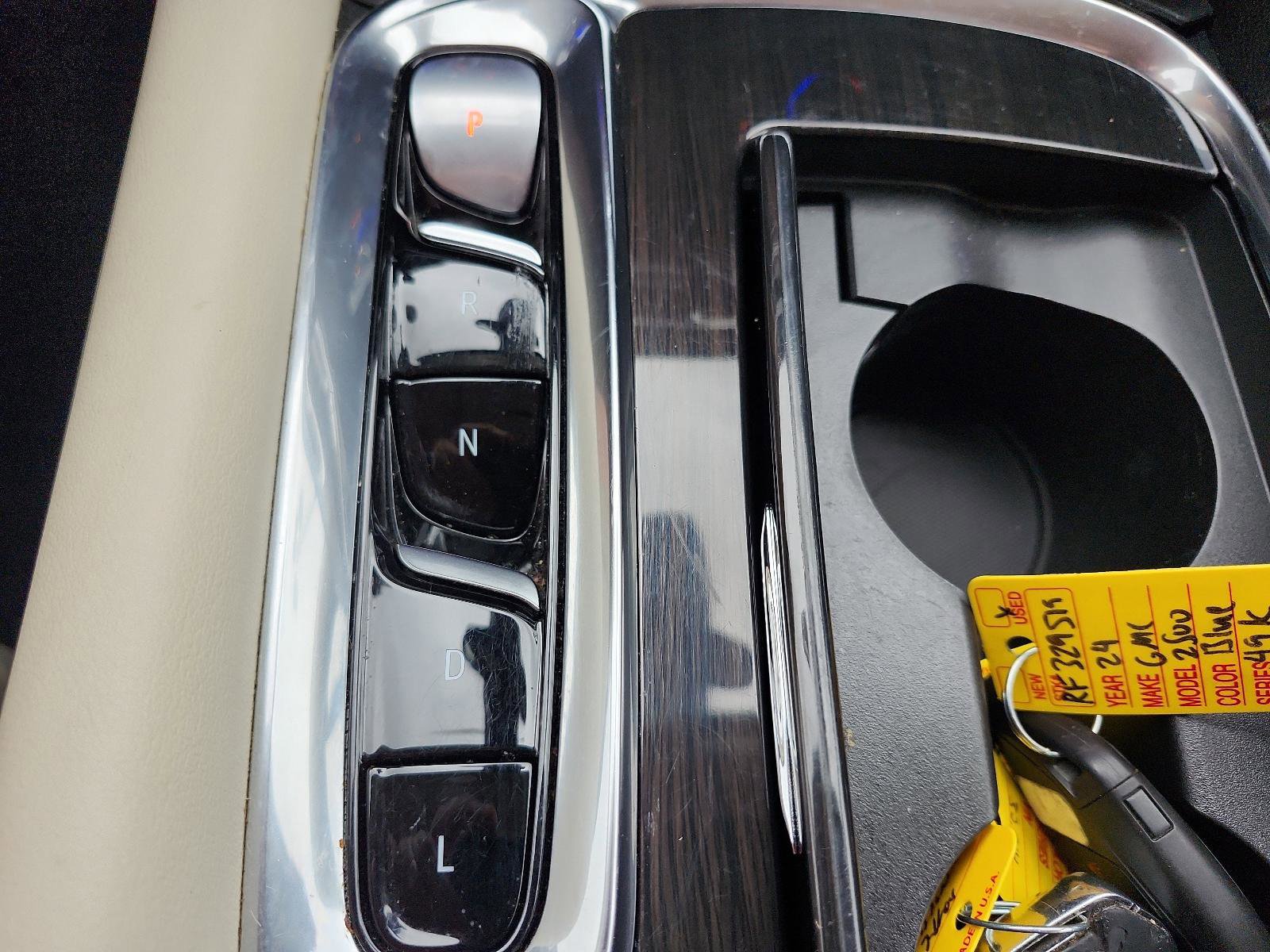 Certified 2023 Buick Enclave Essence image 18