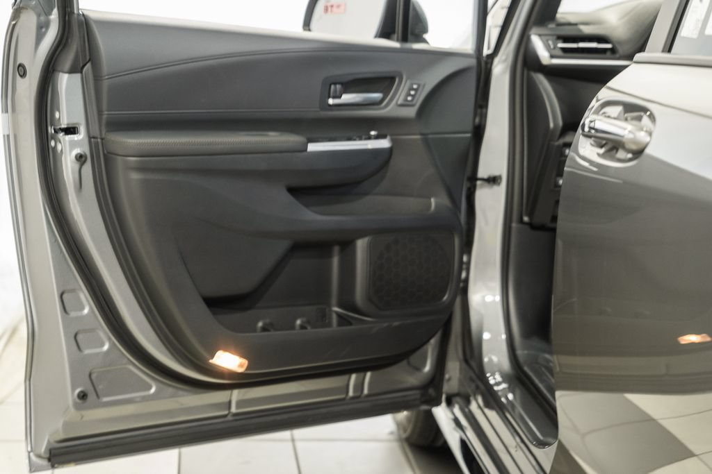 New 2026 Toyota Sienna Platinum AWD/4WD image 42