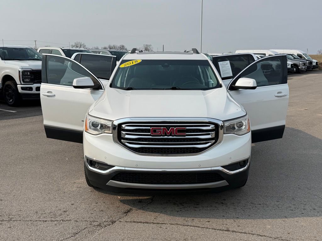 Used 2018 GMC Acadia SLT w/ LPO, Floor Liner Package image 34