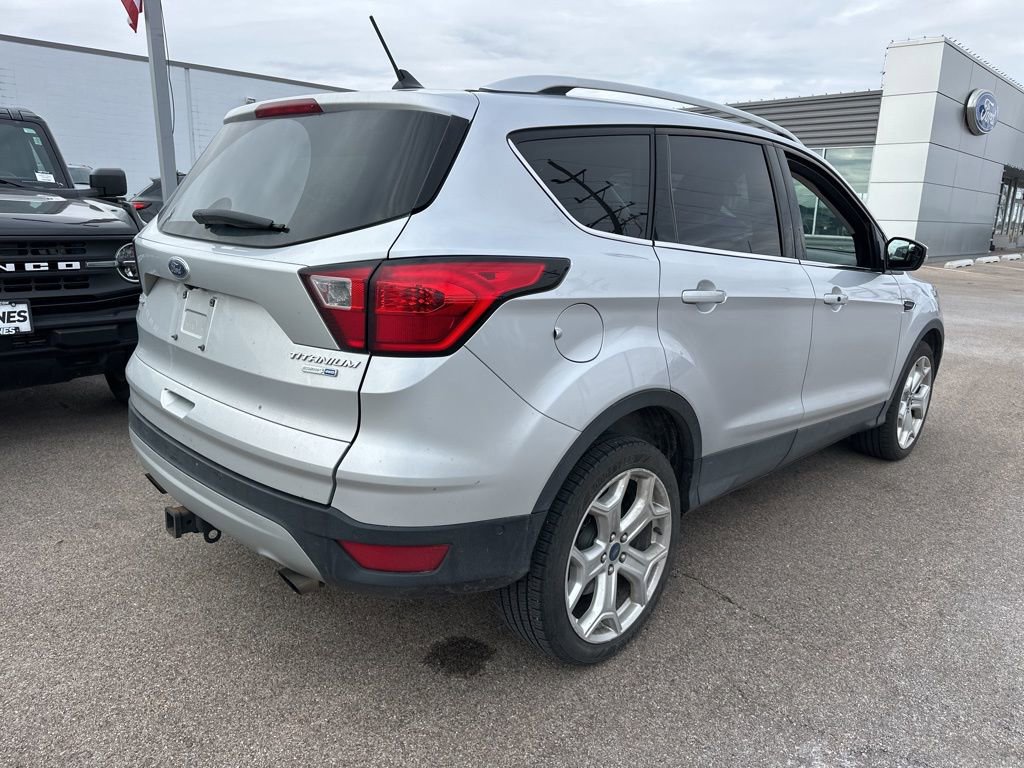 Used 2019 Ford Escape Titanium w/ U9j03 - Titanium Tow Package image 11