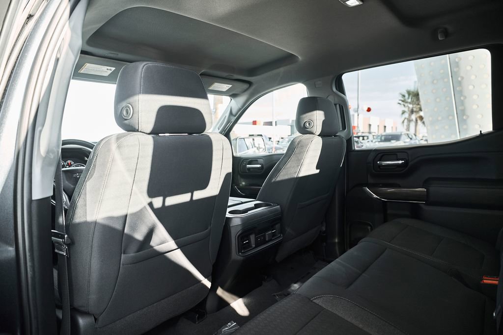 Used 2022 Chevrolet Silverado 1500 RST w/ Z71 Off-Road Package AWD/4WD image 16