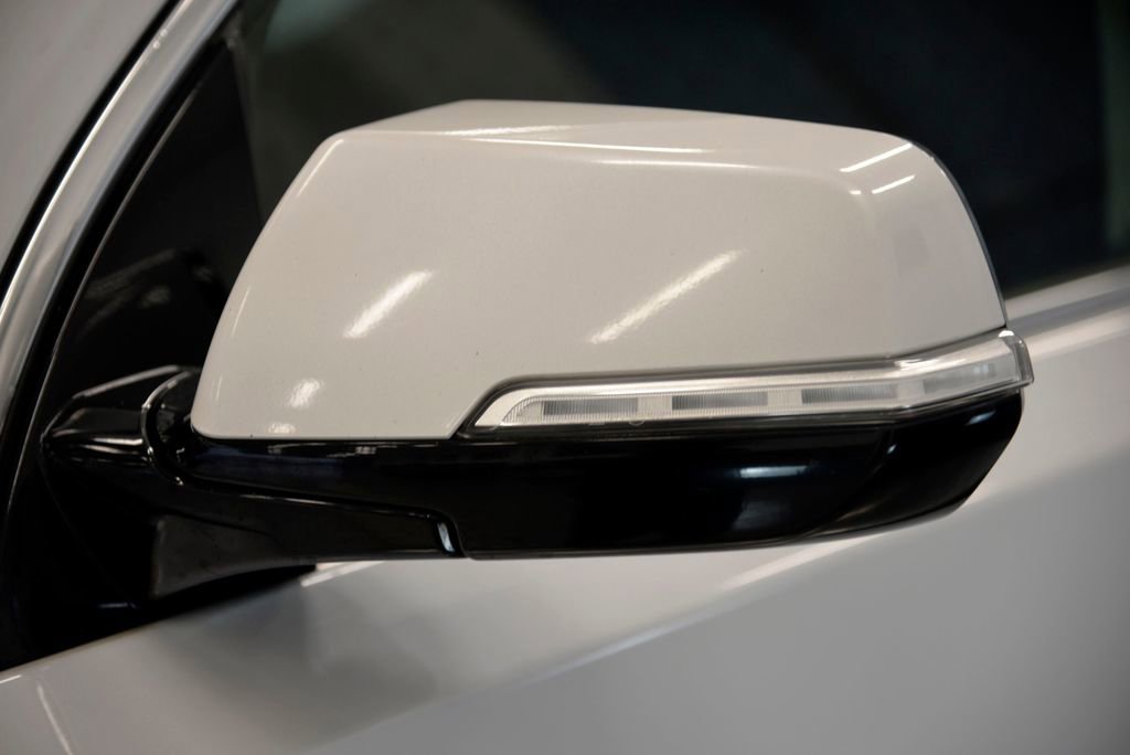 Used 2019 Chevrolet Traverse Premier w/ LPO, Floor Liner Package image 12