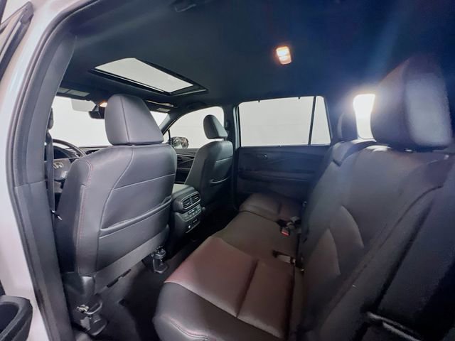 Used 2024 Honda Passport Black Edition image 25