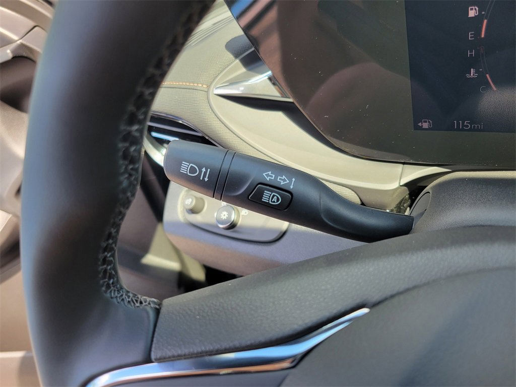 New 2025 Buick Envista Avenir image 19