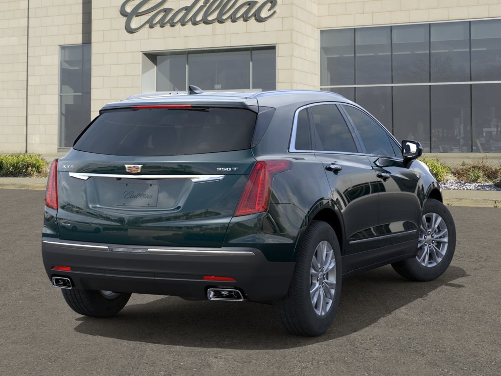 New 2026 Cadillac XT5 Luxury w/ LPO, Floor Liner Package AWD/4WD image 4