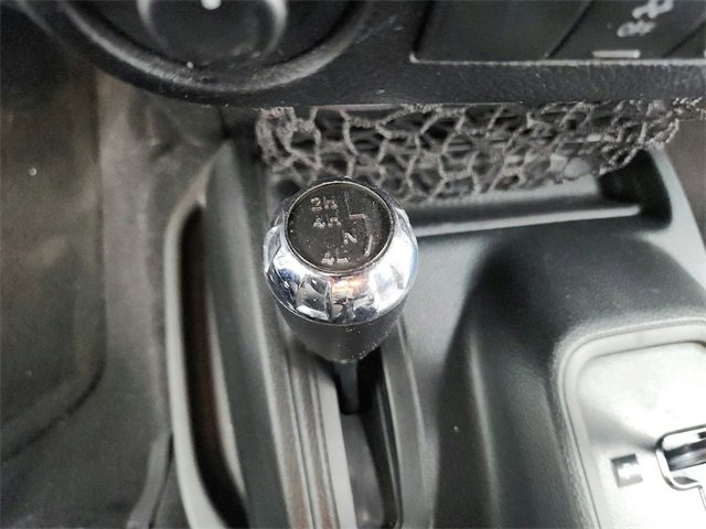 Used 2018 Jeep Wrangler Unlimited Sport S image 25