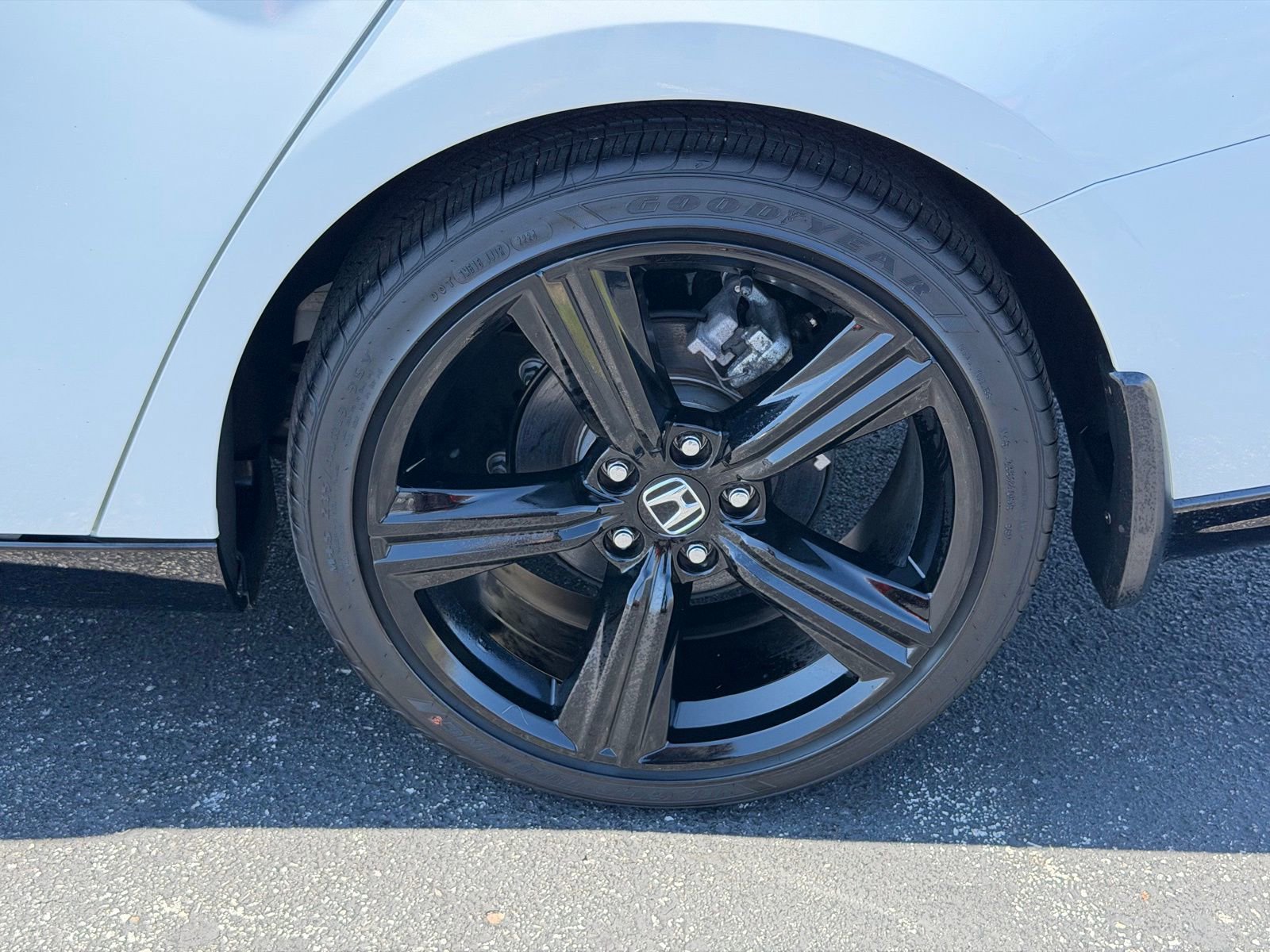 Used 2024 Honda Accord Sport image 33