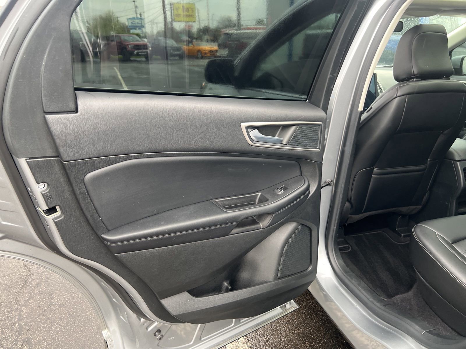 Used 2022 Ford Edge SEL w/ Convenience Package AWD/4WD image 40