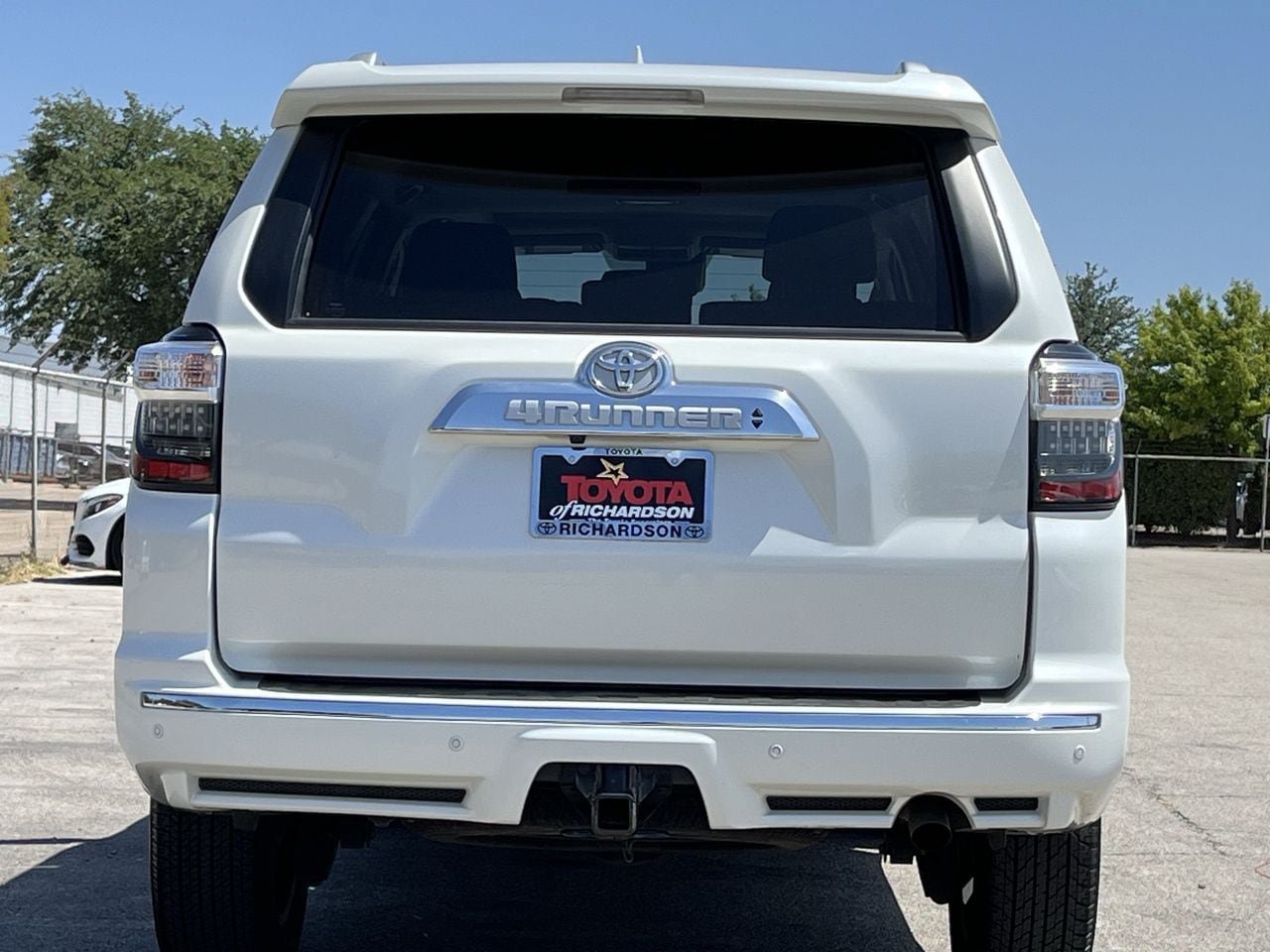 Used 2023 Toyota 4Runner Limited AWD/4WD image 5