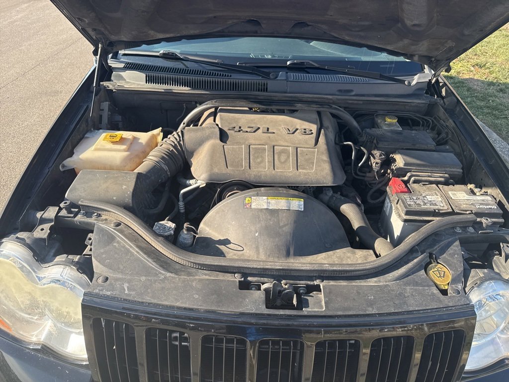 Used 2008 Jeep Grand Cherokee Laredo w/ Trailer Tow Group IV image 12