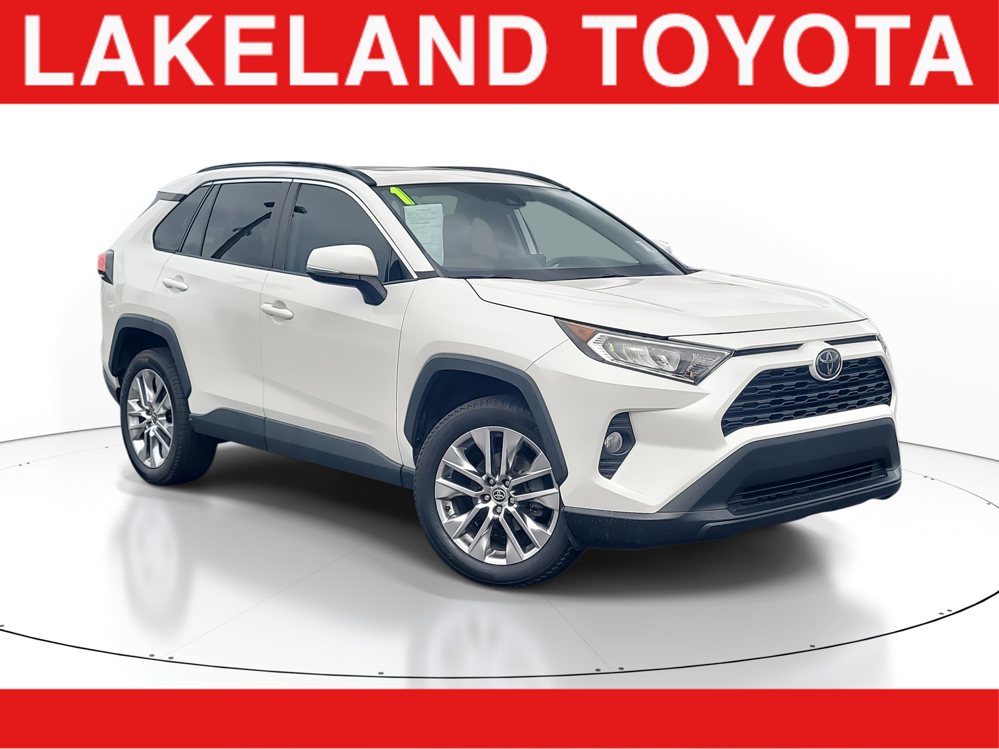Used 2021 Toyota RAV4 XLE Premium FWD image 1