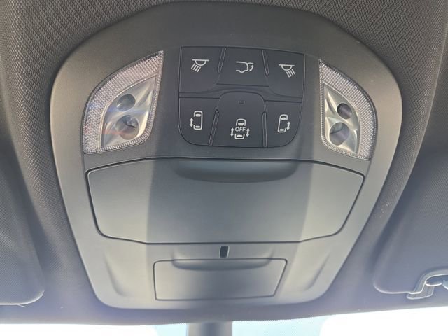 New 2026 Chrysler Pacifica Select w/ S Appearance Package image 23