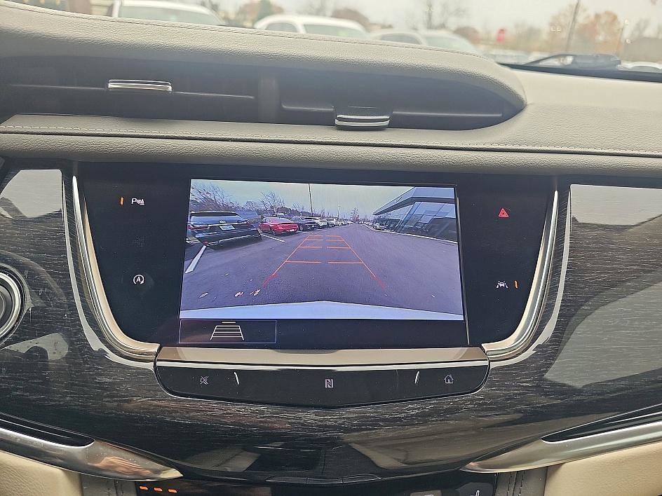 Used 2020 Cadillac XT6 Premium Luxury image 28