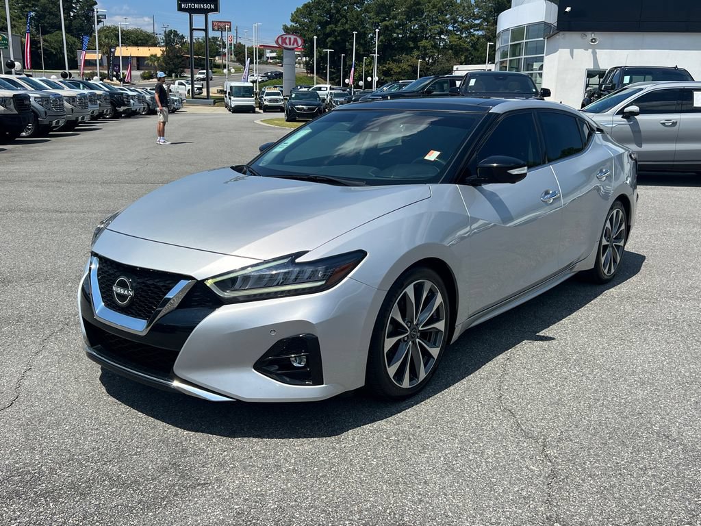 Used 2023 Nissan Maxima Platinum w/ Sport Mat Group FWD image 3