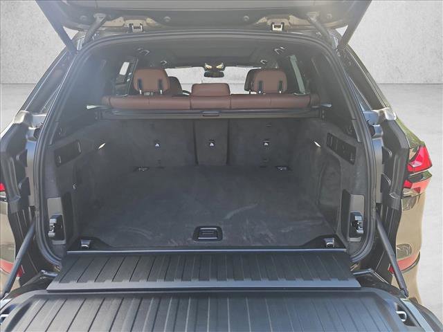 Used 2026 BMW X5 xDrive40i image 6