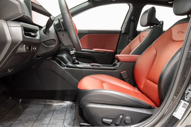 Used 2025 Kia K4 GT-Line w/ GT-Line Premium Package image 12