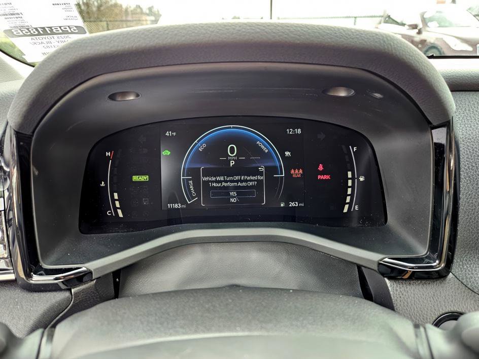 Used 2025 Toyota Camry LE image 29