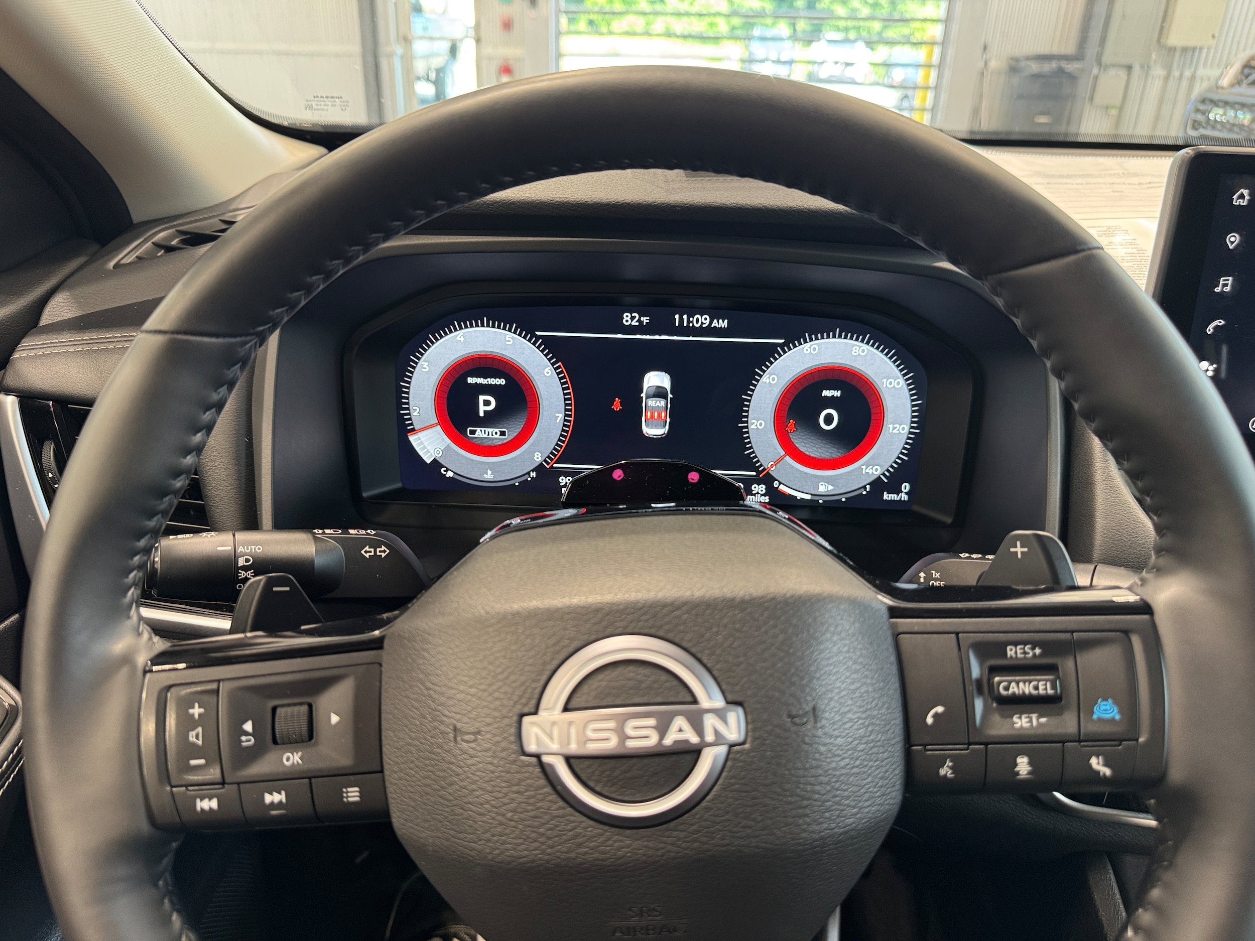 Used 2025 Nissan Rogue SL w/ Tech Package AWD/4WD image 16
