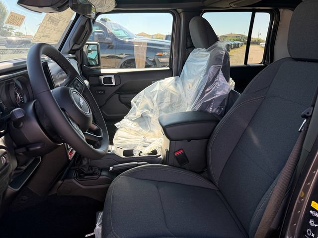 New 2026 Jeep Gladiator Sport AWD/4WD image 14