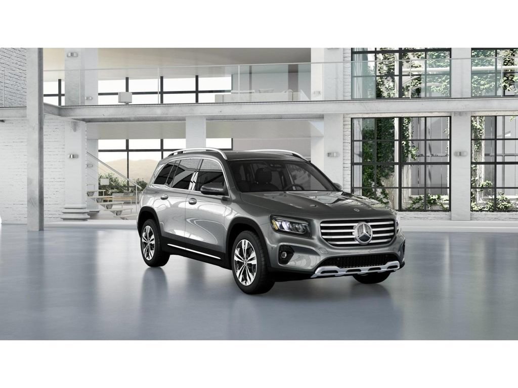 Used 2026 Mercedes-Benz GLB 250 4MATIC image 10