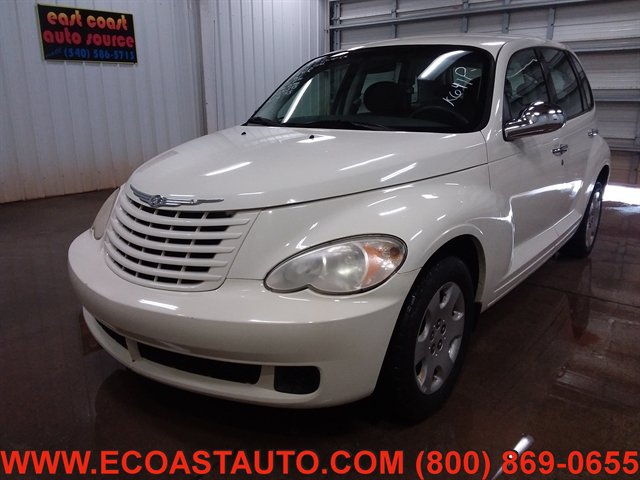 Used 2008 Chrysler PT Cruiser FWD image 4
