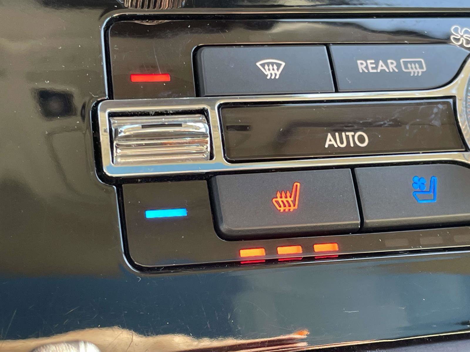 Used 2019 Lincoln Navigator L Reserve w/ Cargo Package AWD/4WD image 13