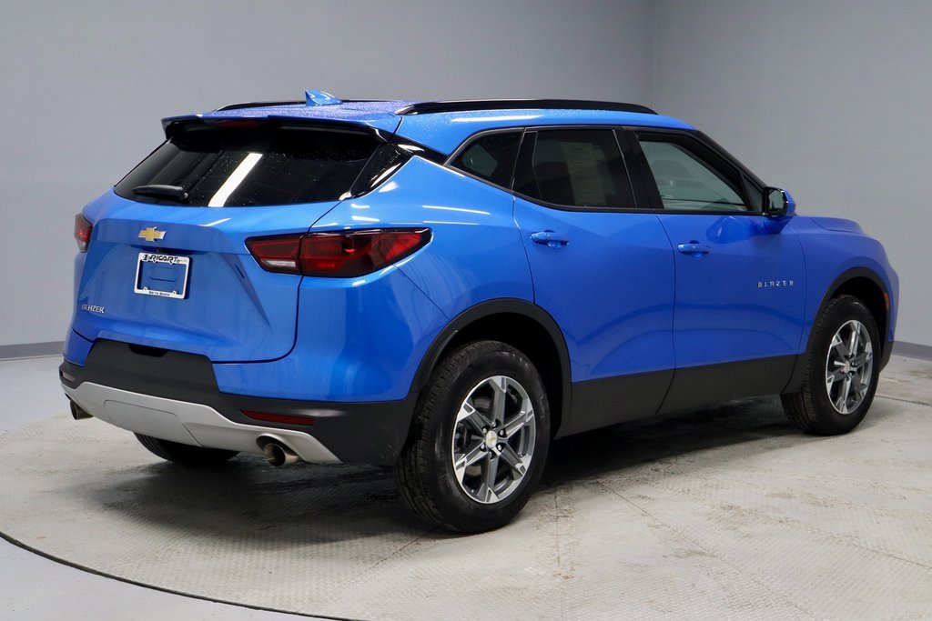 Used 2024 Chevrolet Blazer LT w/ Convenience Package image 12