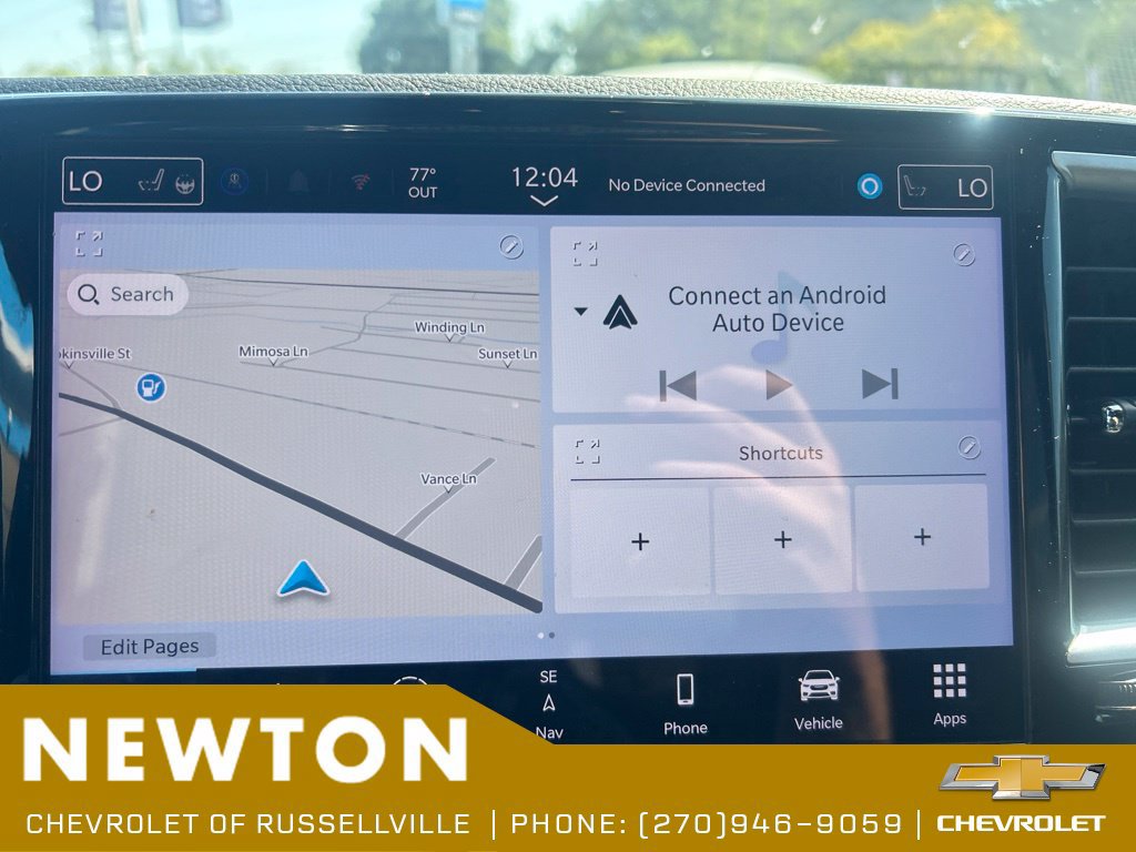 Used 2025 Chrysler Pacifica Limited FWD image 5
