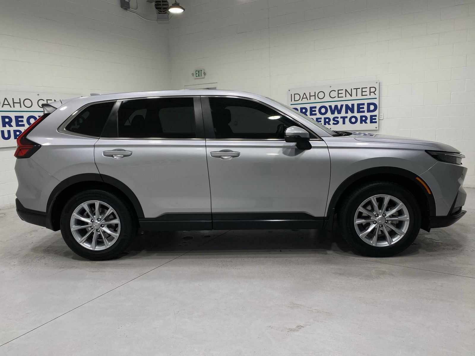 Used 2024 Honda CR-V EX image 9